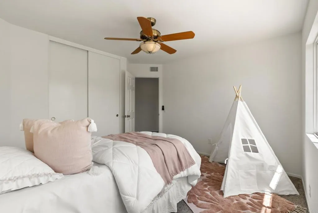 https://cdn.realtyfeed.com/cdn/127/307064384/3ac6da8135e24e60dc0f53a2a78137a5.webp