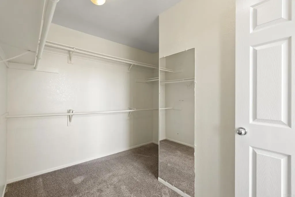 https://cdn.realtyfeed.com/cdn/127/307064384/5d88947e546cc4aa082254301030dc2b.webp