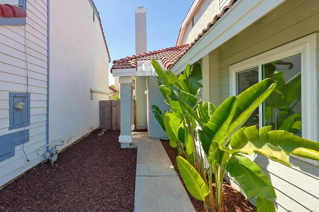 249 Blackbird Way, Oceanside, CA 92057 - Photo 3 of 24, Oceanside, CA