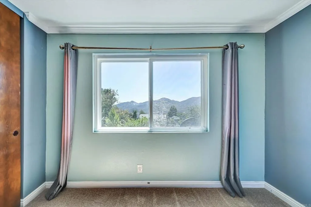 https://cdn.realtyfeed.com/cdn/127/307064420/1c0f56064a629d73e069fa06acf8fc4f.webp