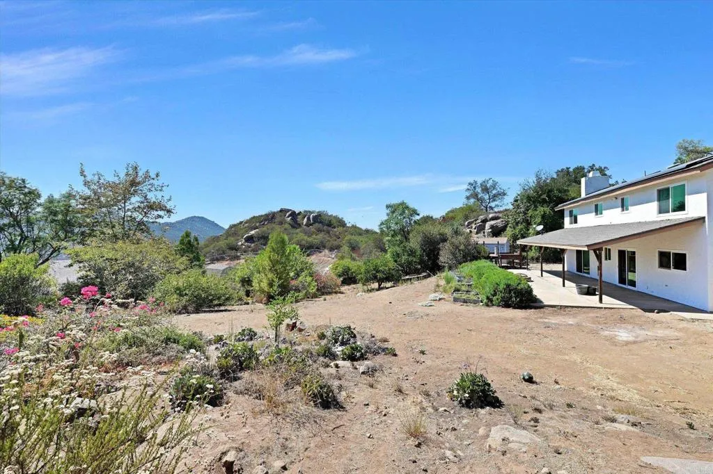 https://cdn.realtyfeed.com/cdn/127/307064420/1d36aceec4c609ad006c548a84cc972f.webp