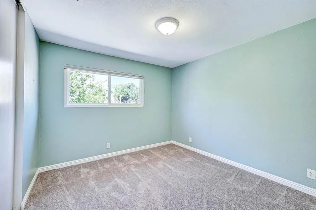 https://cdn.realtyfeed.com/cdn/127/307064420/2b43f8291fe51673e0a6dfb915843050.webp