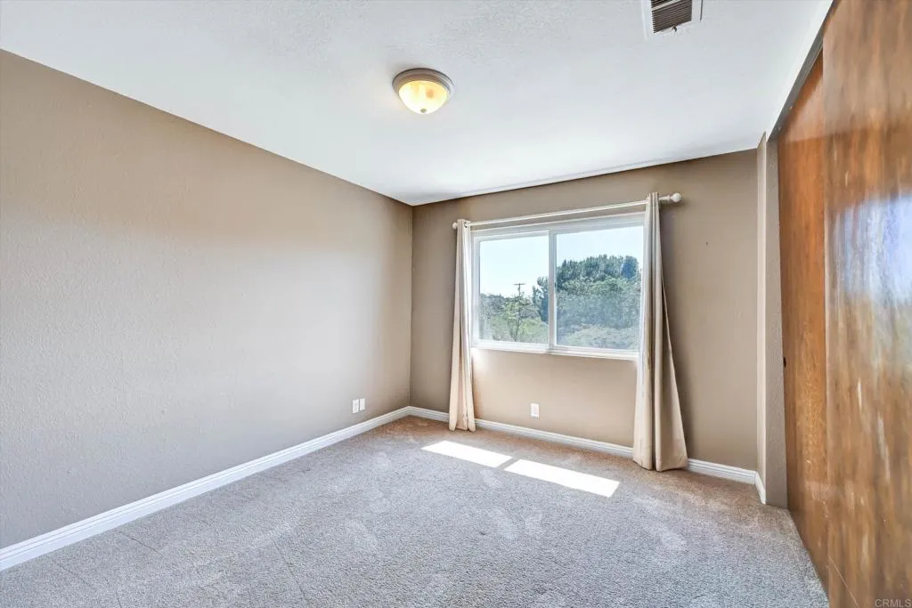 https://cdn.realtyfeed.com/cdn/127/307064420/88578a80203f08dabd23e06f68ffc66d.webp