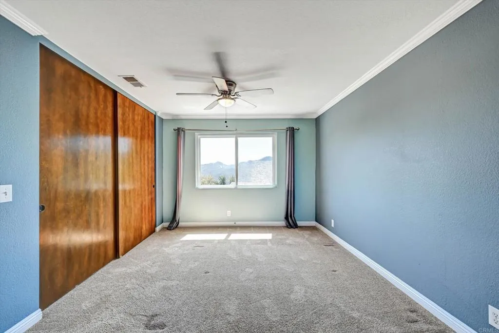 https://cdn.realtyfeed.com/cdn/127/307064420/b63c341aacec790d2730451174bda781.webp