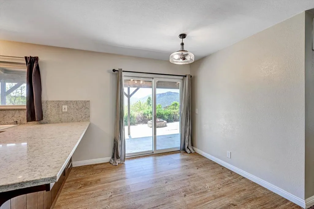 https://cdn.realtyfeed.com/cdn/127/307064420/c86a064e5e0ed7638034a3f86e958be9.webp