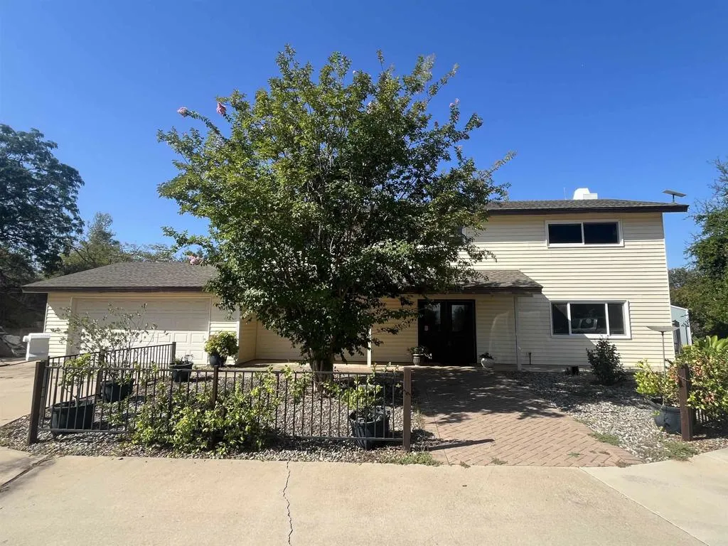 15436 Las Manzanitas Road, Ramona, CA 92065 - Main photo, Ramona, CA