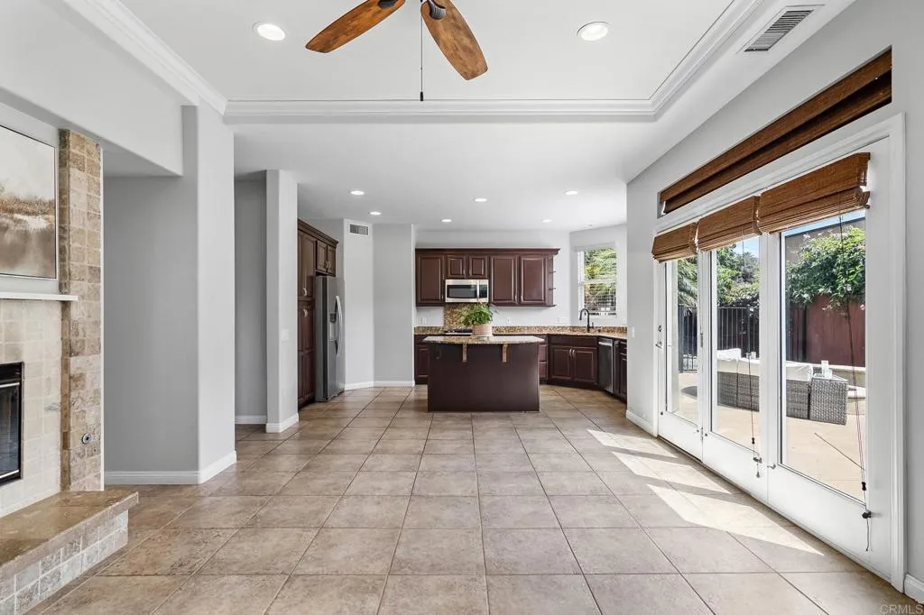 https://cdn.realtyfeed.com/cdn/127/307064424/2d8f1da630eb8e02696b6d372cdac187.webp