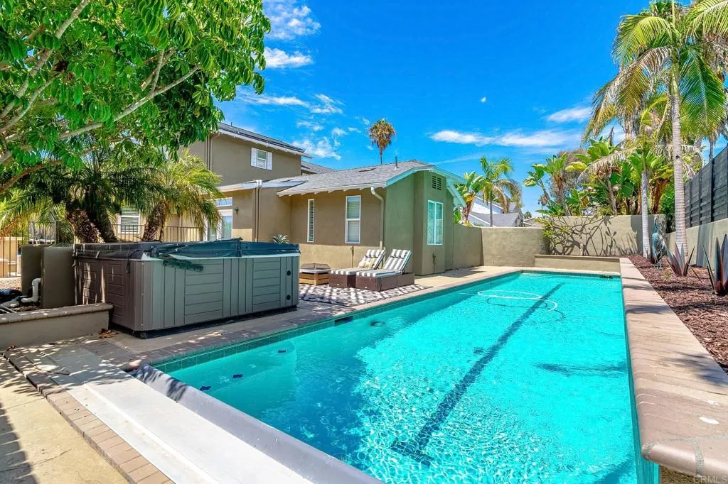 https://cdn.realtyfeed.com/cdn/127/307064424/3ba8cac61315aa57930c8c14cddf4ebb.webp