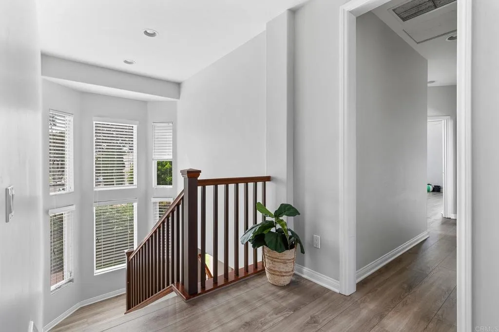 https://cdn.realtyfeed.com/cdn/127/307064424/970b1bc8e2ae98361702552280ebfc31.webp