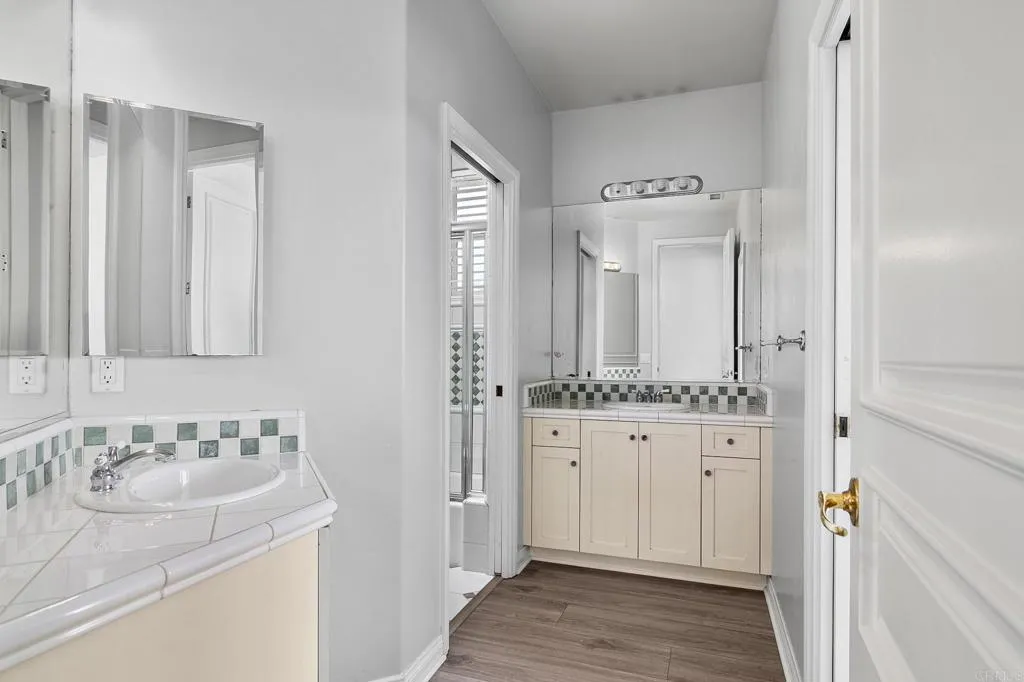 https://cdn.realtyfeed.com/cdn/127/307064424/d736d80159a54197390b73644785b428.webp