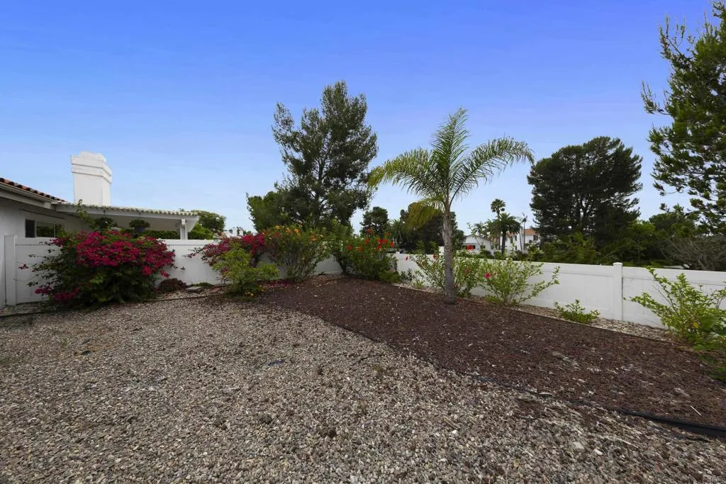 https://cdn.realtyfeed.com/cdn/127/307064452/16b3cc40be25bdea04ac61f506c8f6f2.webp