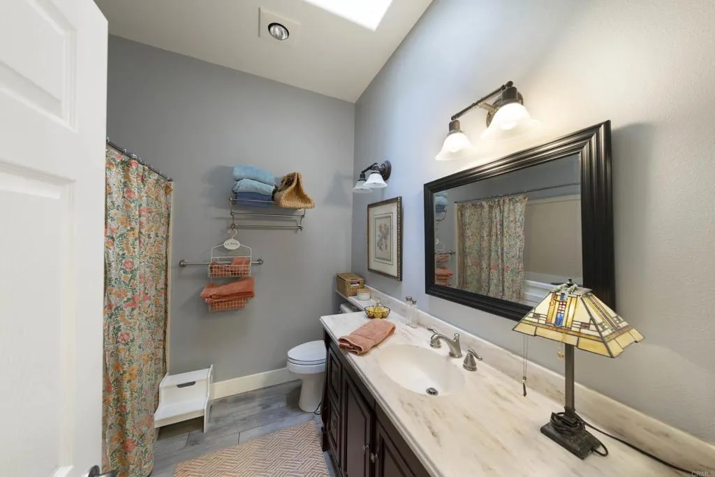 https://cdn.realtyfeed.com/cdn/127/307064452/ade761392cc2317b56f82c7684184c72.webp