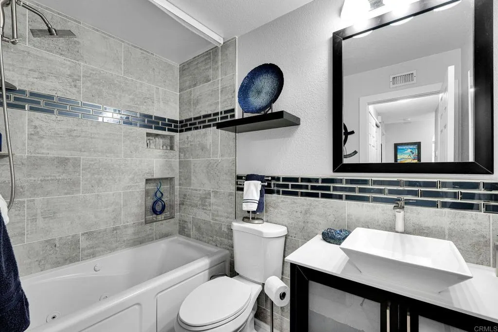 https://cdn.realtyfeed.com/cdn/127/307064465/25af25a6f24f88b87d37074b094ceea4.webp