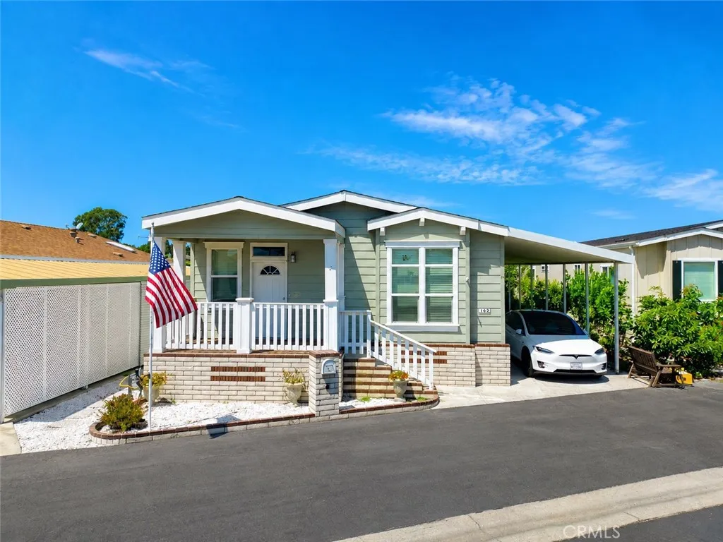 Huntington Beach, CA 92649