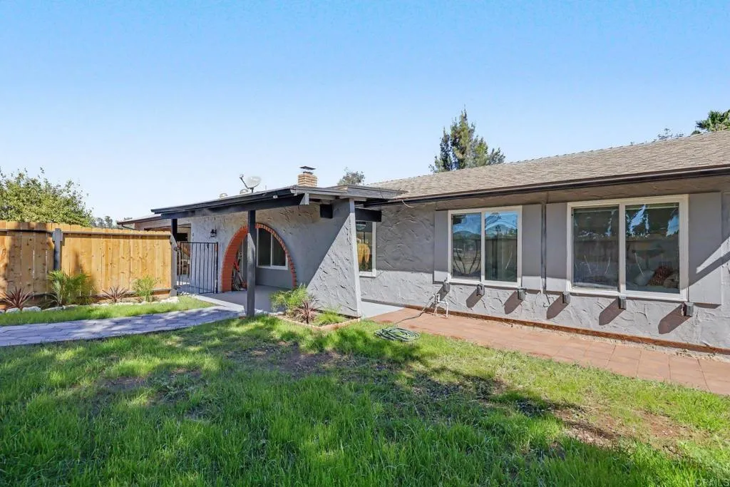 https://cdn.realtyfeed.com/cdn/127/307064554/02e7196ae34c1787479c62b1f1b452b1.webp
