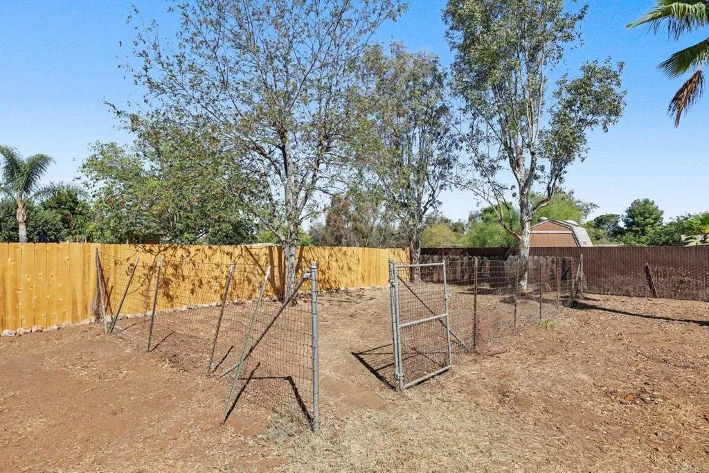 https://cdn.realtyfeed.com/cdn/127/307064554/2a641583d25add0a2242c700938c97cd.webp