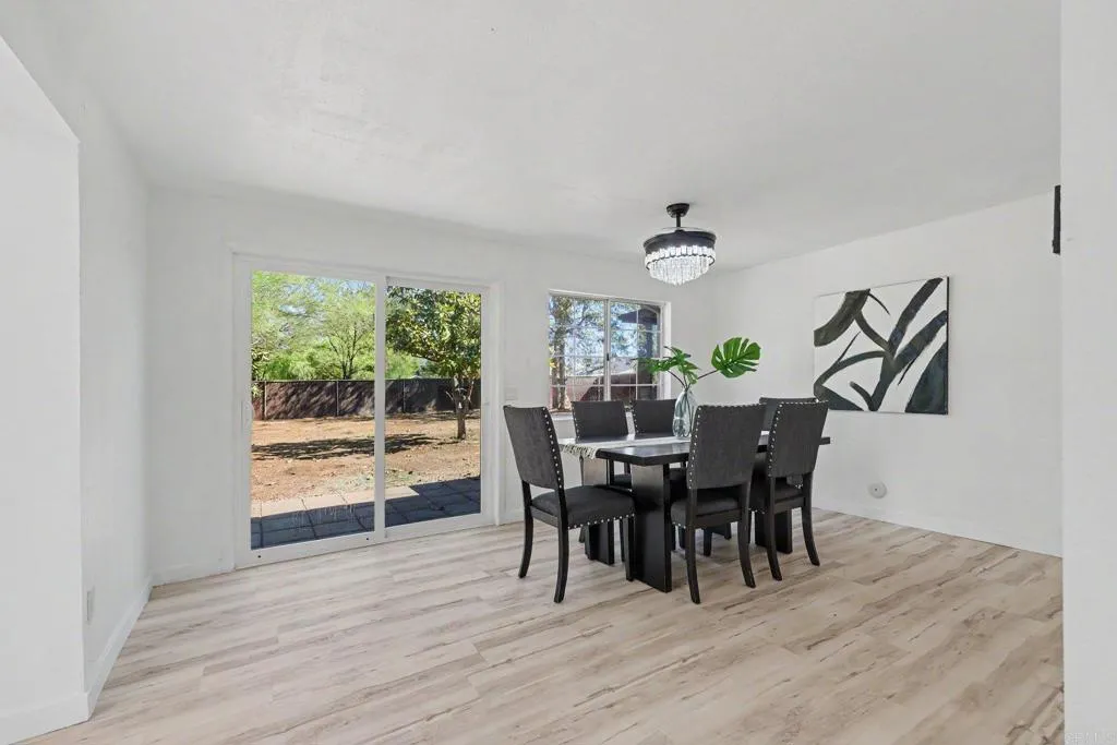 https://cdn.realtyfeed.com/cdn/127/307064554/80eb3182cdb2f1234e3cd7dbed9430f1.webp
