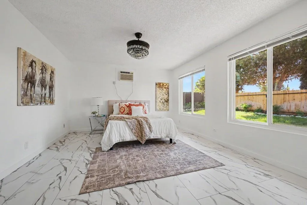 https://cdn.realtyfeed.com/cdn/127/307064554/89a54cd6802d83acda3cce3d82317471.webp