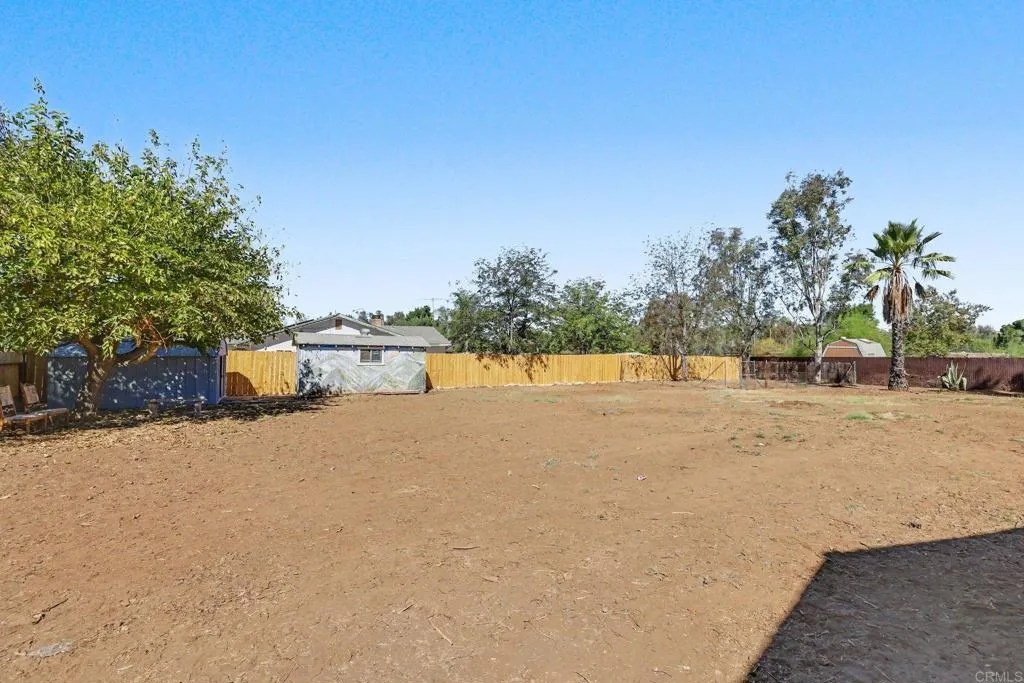 https://cdn.realtyfeed.com/cdn/127/307064554/943bc111bd117ca1a429d1b34a014c35.webp