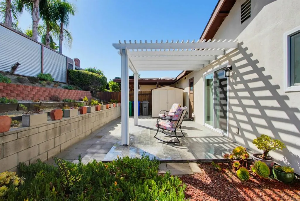 https://cdn.realtyfeed.com/cdn/127/307064622/360e893a906d3b5b580ff2265230afe4.webp