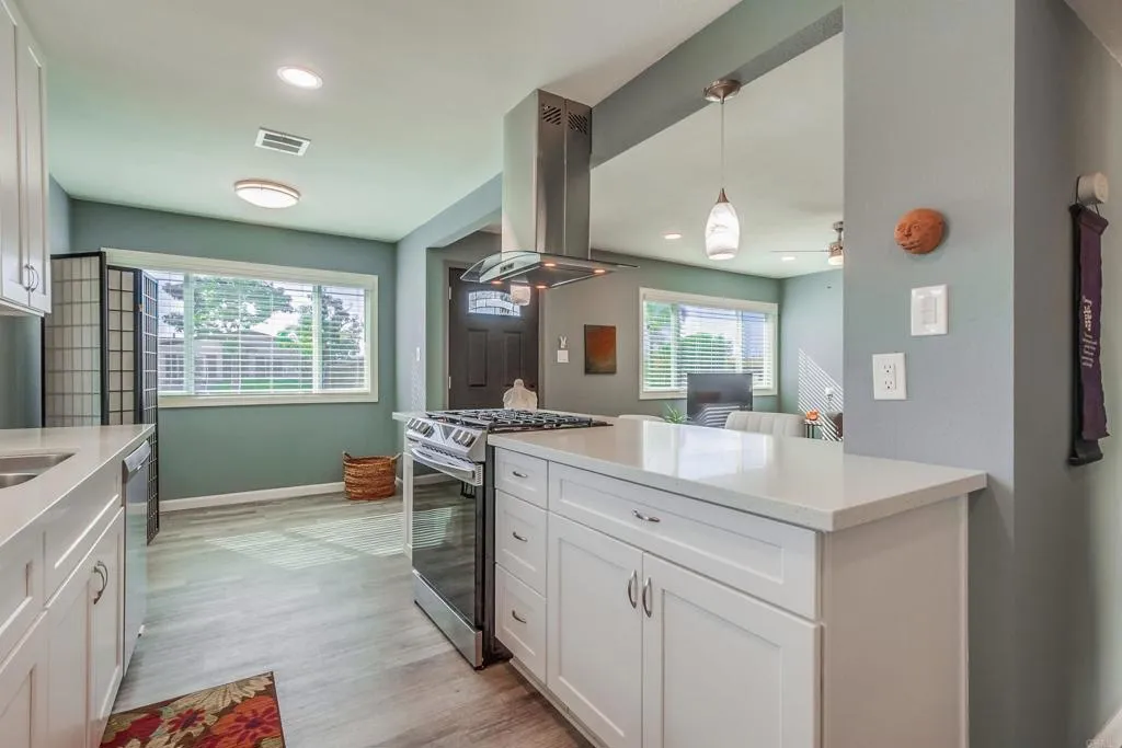 https://cdn.realtyfeed.com/cdn/127/307064622/372d6bc268f9011c55fb06c624dd5ffe.webp