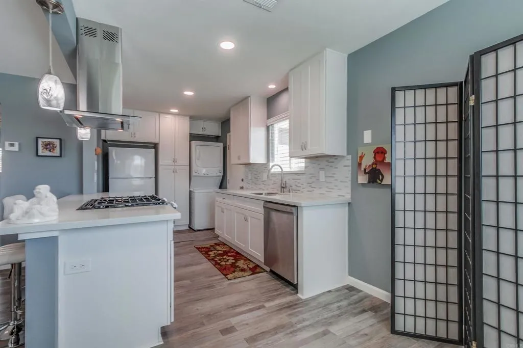 https://cdn.realtyfeed.com/cdn/127/307064622/73e21244dd109d3f86bcf1ebaab4bb99.webp