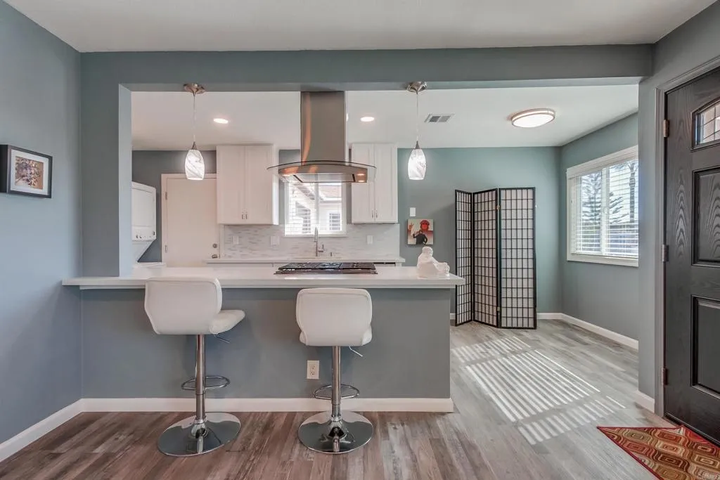 https://cdn.realtyfeed.com/cdn/127/307064622/a9d9392f9d8586cf6d1494ac268eeed4.webp