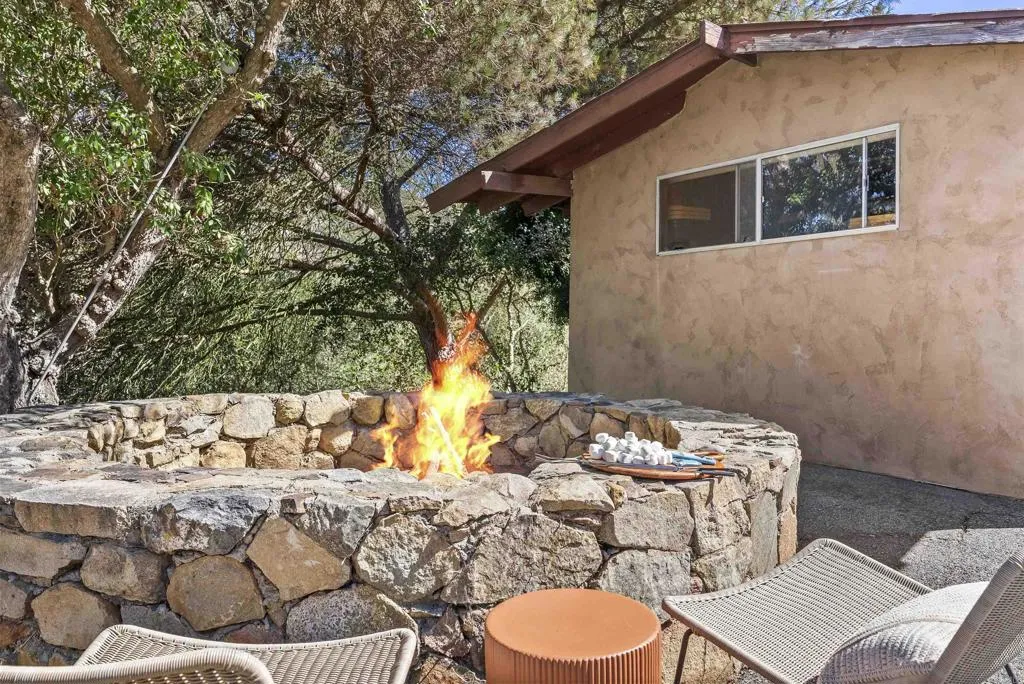https://cdn.realtyfeed.com/cdn/127/307064636/119eb99590d76f3a118e27cb65bcb6c3.webp