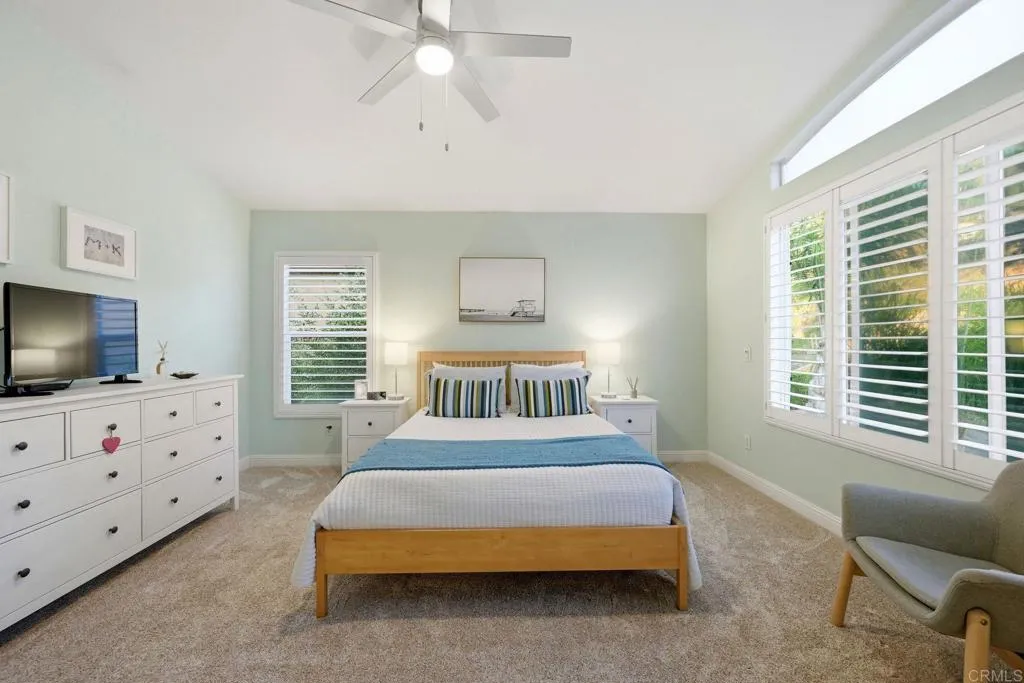 https://cdn.realtyfeed.com/cdn/127/307064655/e5ec8056adea3e3e1dd4046b1018cdfd.webp