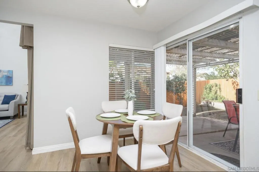 https://cdn.realtyfeed.com/cdn/127/307064661/1ba433929c40f0afadd8a51dc20dfc7b.webp