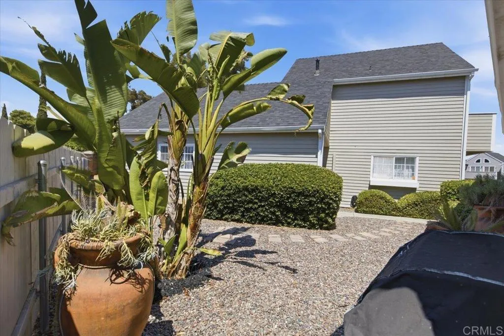 https://cdn.realtyfeed.com/cdn/127/307064664/12068abd6073cb0ce4d41facca9187f0.webp