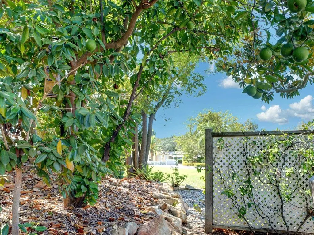 https://cdn.realtyfeed.com/cdn/127/307064685/178e99e8788cc1ac15abe9b2a84eb7d1.webp