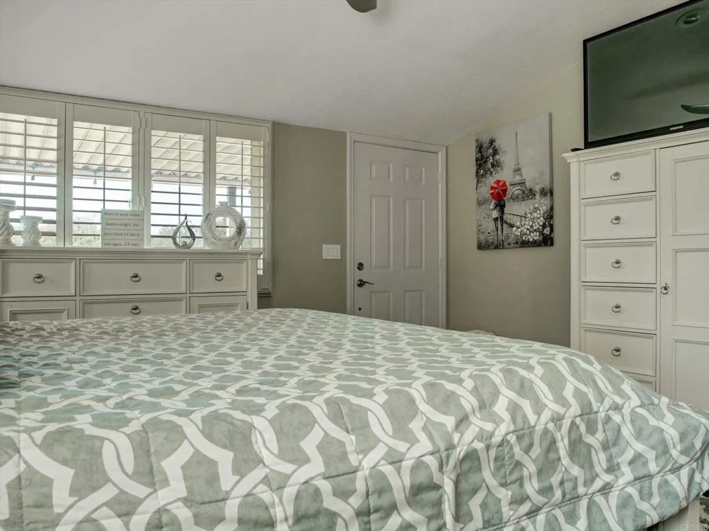 https://cdn.realtyfeed.com/cdn/127/307064685/7ad15a302d443000a30d15417b7dce77.webp