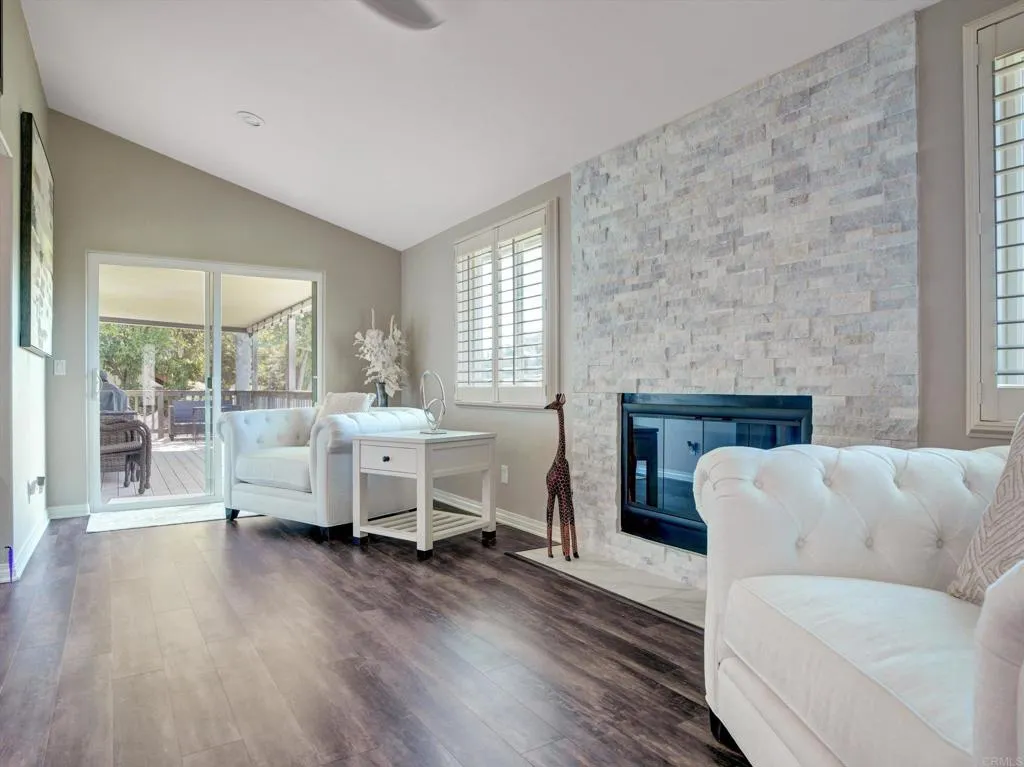 https://cdn.realtyfeed.com/cdn/127/307064685/ae907fb26b02184feb2927b48db1b325.webp