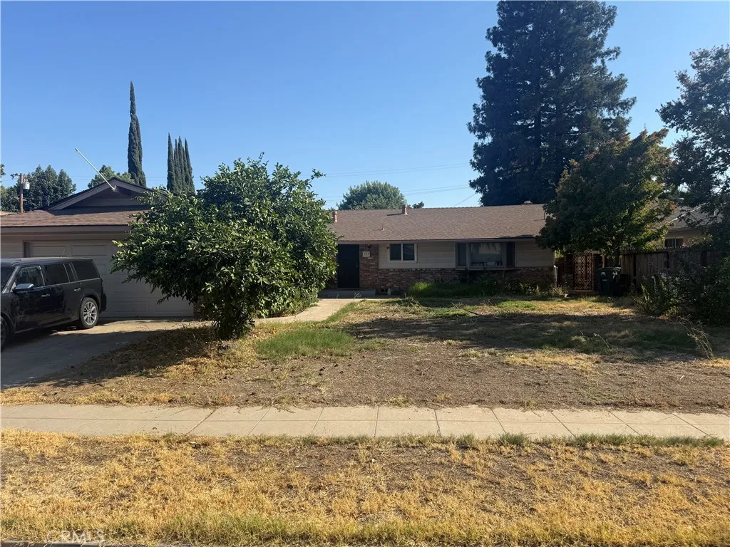 Fresno, CA 93704