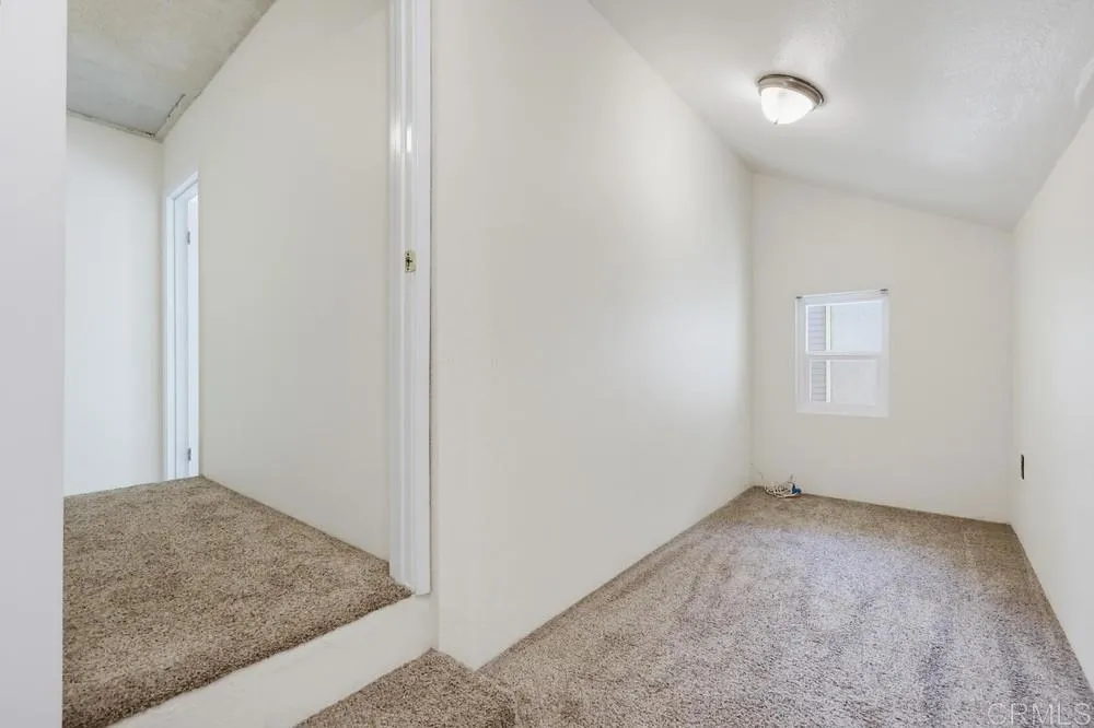 https://cdn.realtyfeed.com/cdn/127/307064709/3c890b8e3f38965bd825a670ec001f4d.webp