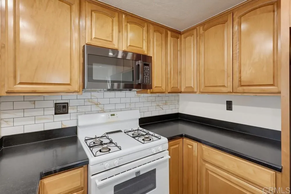 https://cdn.realtyfeed.com/cdn/127/307064709/58ea9345a70be4450782fb8f0562b46e.webp