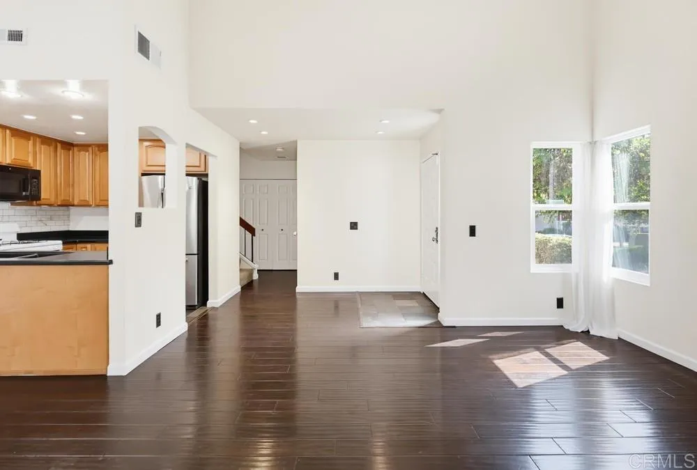https://cdn.realtyfeed.com/cdn/127/307064709/63590d38b5a72252fcfac09d977f953d.webp