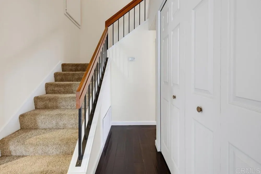 https://cdn.realtyfeed.com/cdn/127/307064709/6482d4c45720c2060b6edd0dfc4911d8.webp