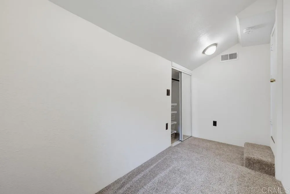 https://cdn.realtyfeed.com/cdn/127/307064709/7a33fb52c74b0fb34db725a2e183625d.webp