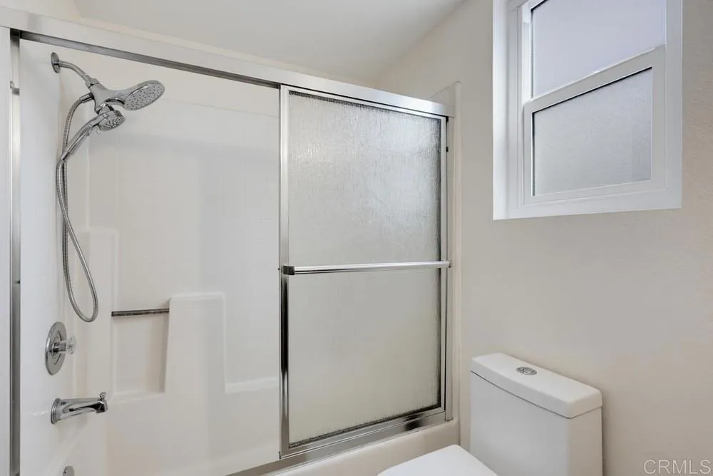 https://cdn.realtyfeed.com/cdn/127/307064709/8a29fb883eb6f180e2a9df1a66f946af.webp