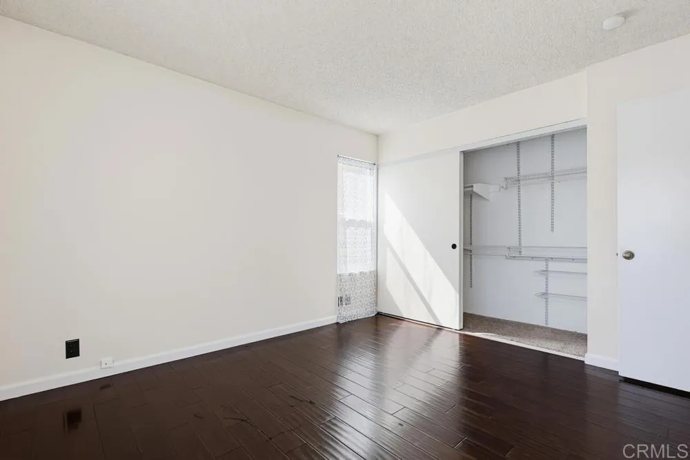 https://cdn.realtyfeed.com/cdn/127/307064709/8bcad39e899b72f2d7b699526a43c52c.webp