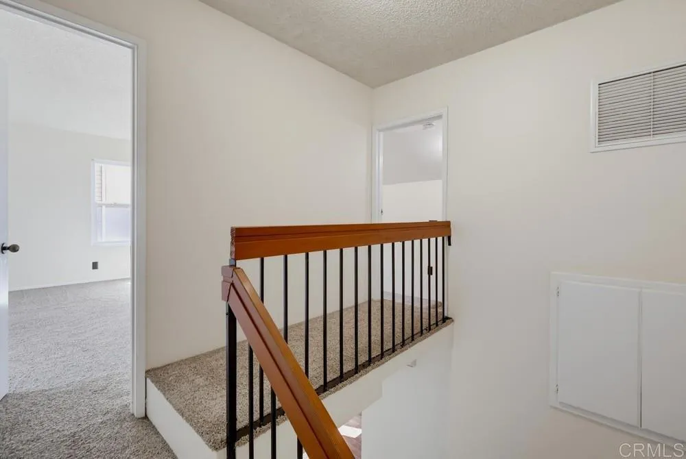 https://cdn.realtyfeed.com/cdn/127/307064709/a471b2fba2cf14fe2852f6271364d466.webp