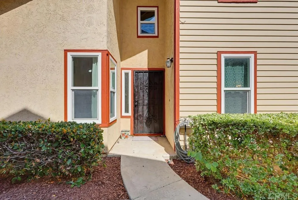 1881 Manzana Way, San Diego, CA 92139 - Photo 5 of 51, San Diego, CA