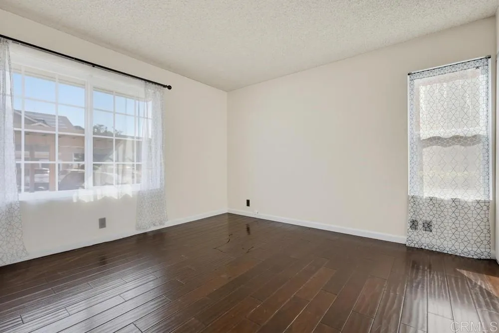 https://cdn.realtyfeed.com/cdn/127/307064709/d277a1204ecb5e45071d792fdef288e3.webp