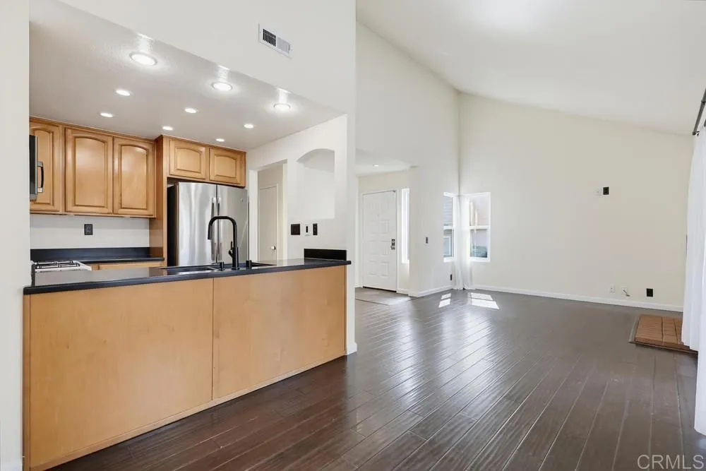 https://cdn.realtyfeed.com/cdn/127/307064709/d656681713721b5dd75eb468a8b75e7d.webp