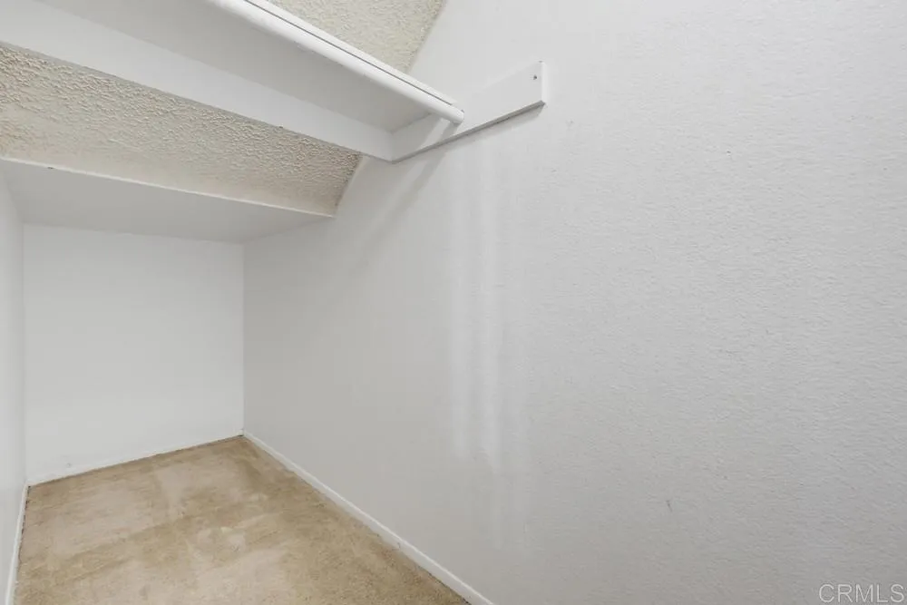 https://cdn.realtyfeed.com/cdn/127/307064709/fd4303d44d2d982b81ede9183455a919.webp
