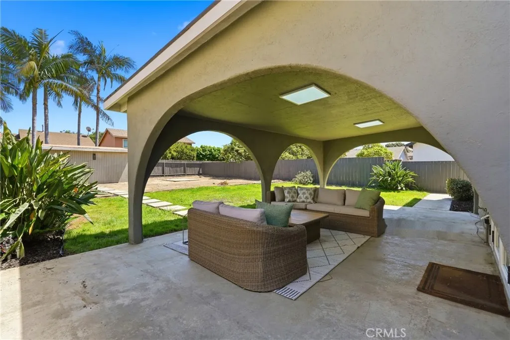 https://cdn.realtyfeed.com/cdn/127/307064800/1308d61866c9300f291c53ff72fb41ca.webp