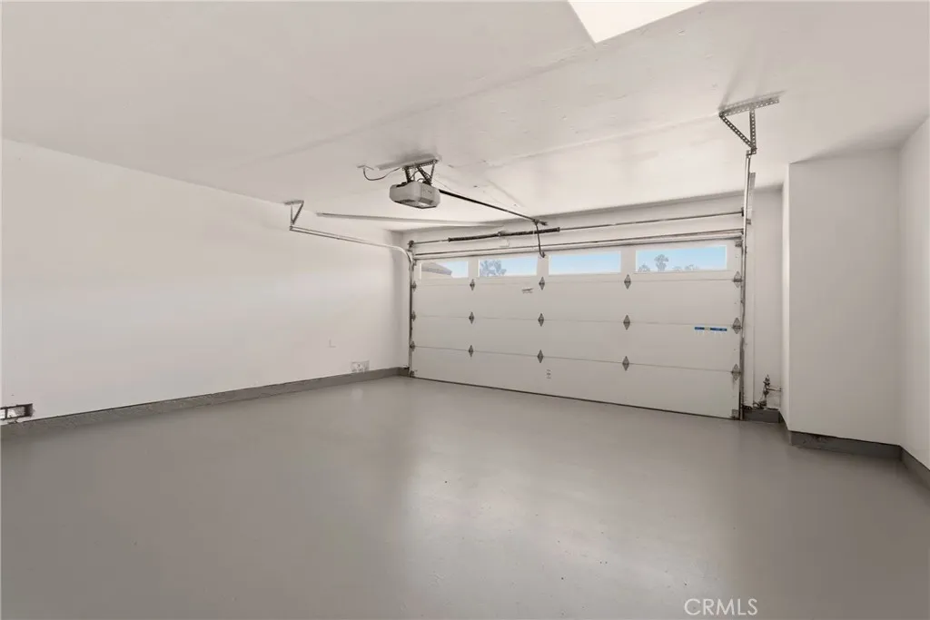 https://cdn.realtyfeed.com/cdn/127/307064800/3efef10913e4ec702e8b838303fc27d9.webp
