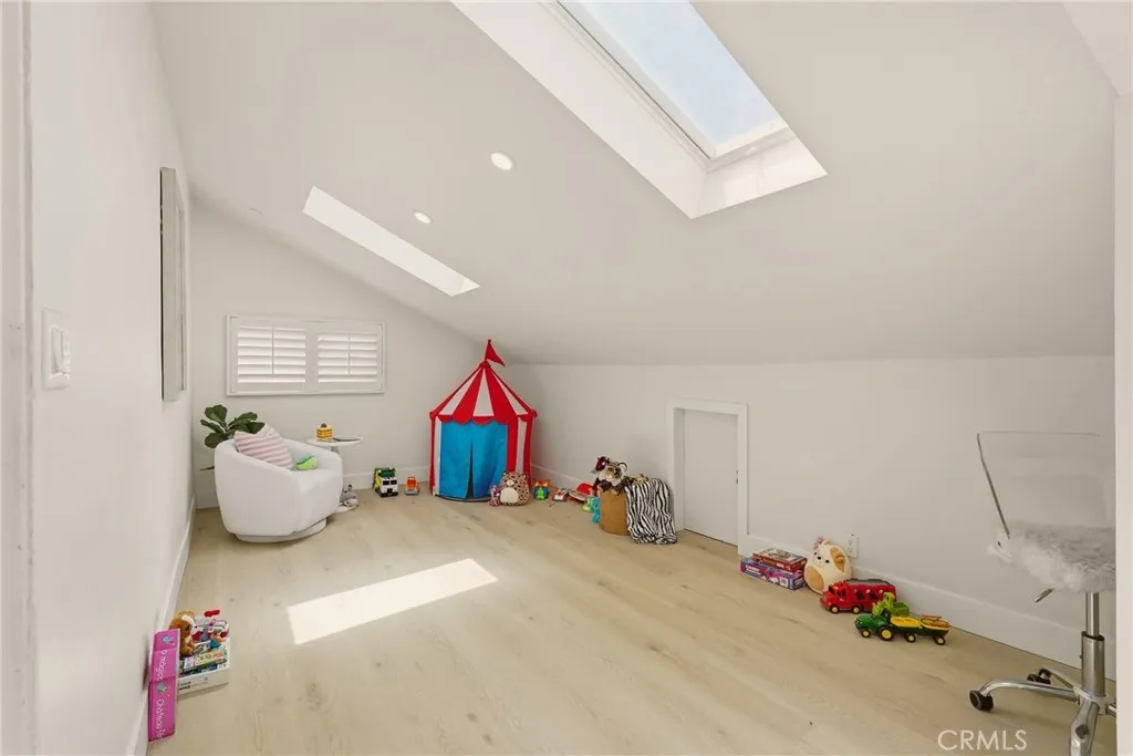 https://cdn.realtyfeed.com/cdn/127/307064800/6b7e1731b9b7af7a6b6e72f99be468c5.webp